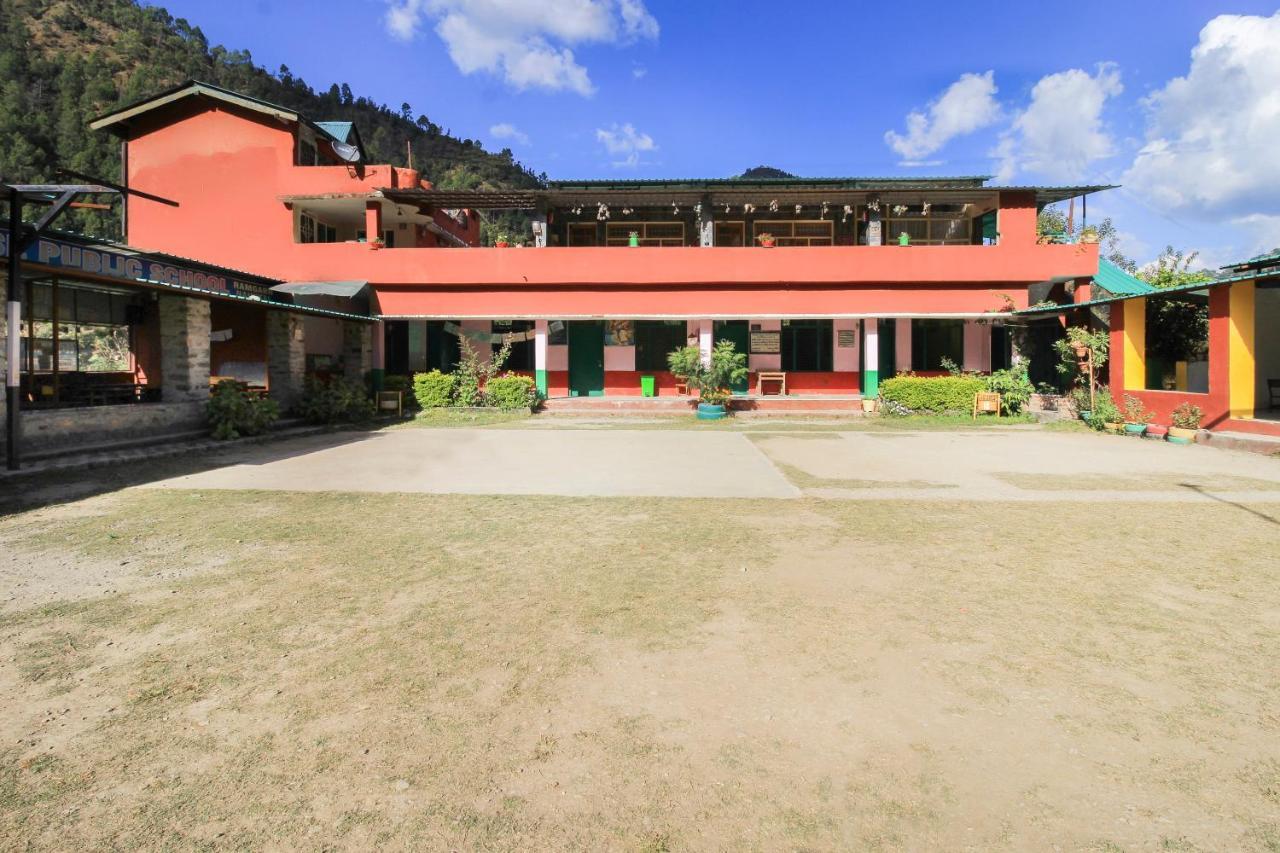 Oyo Hotel Urvashi Palace Mussoorie Exterior photo